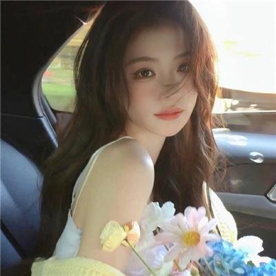 地铁女孩